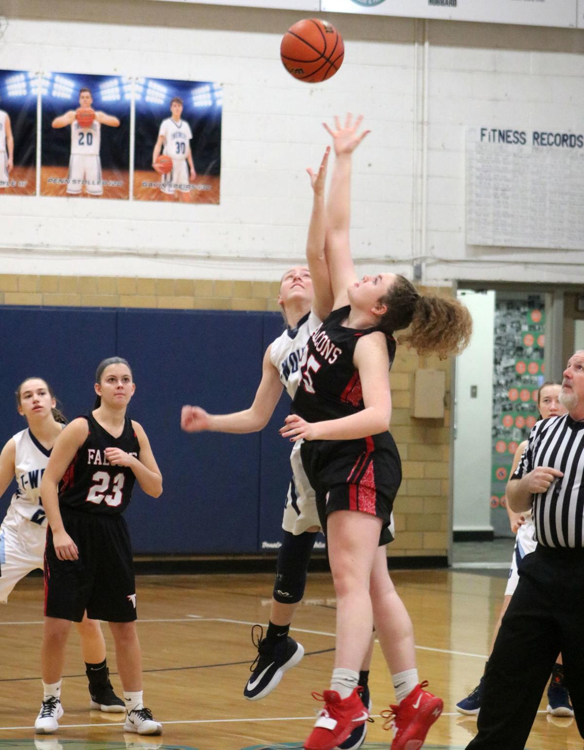 Falcons Overtake Timberwolves In Cissna Park Basketball