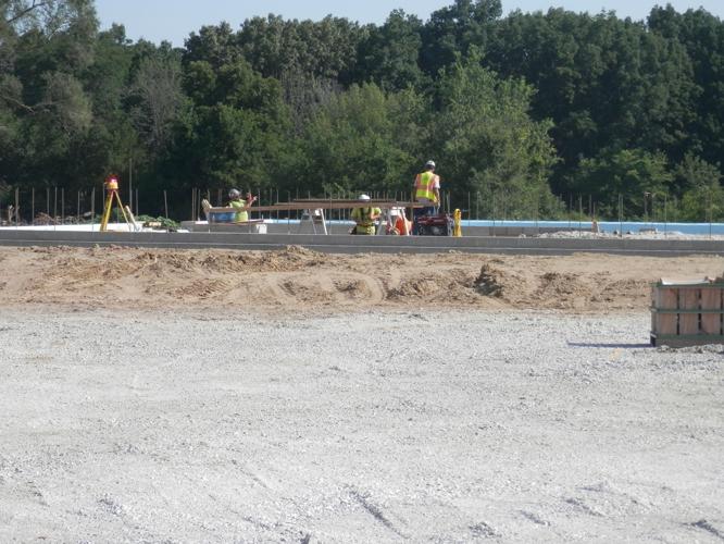 Pine Village school building construction continues News newsbug.info