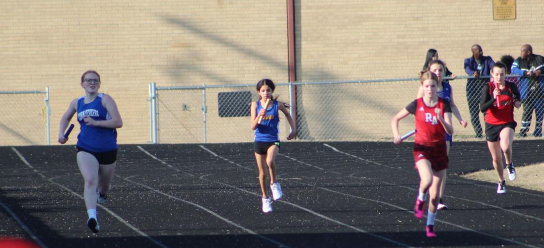 Hoopeston Area baseball, softball teams open season with wins Sports newsbug.info