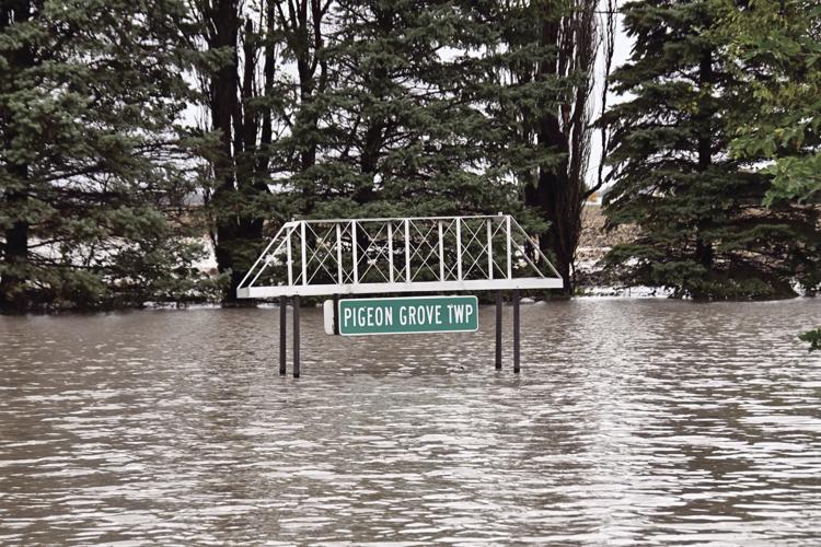 Severe weather causes flooding in Cissna Park Photos newsbug.info