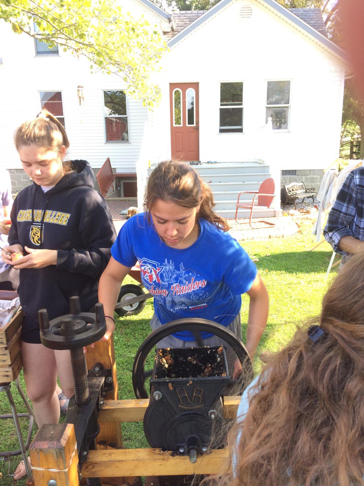 Farm Work Hard Rewarding For Danforth Family Iroquois County S Times Republic Newsbug Info