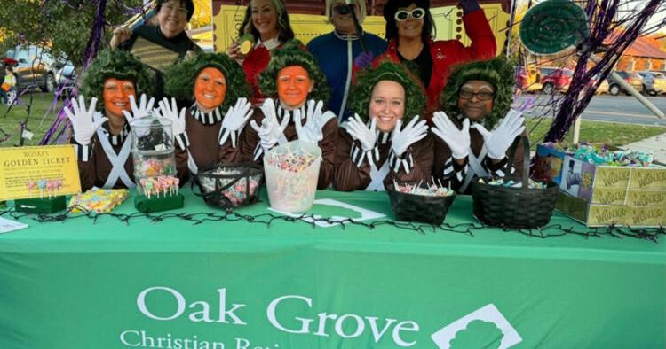 DeMotte Chamber hosts annual Boo Bash
