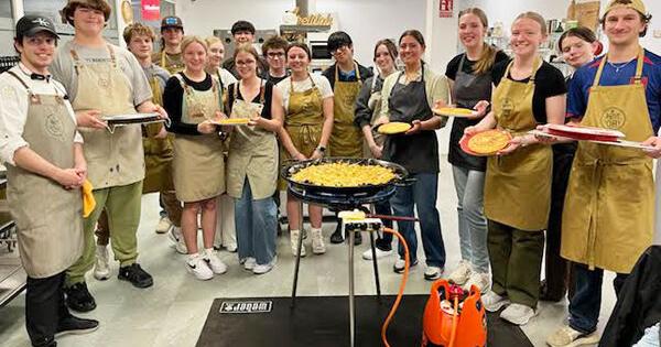Un viaje a España y Portugal fue un gran éxito para otro grupo de estudiantes de RCHS | noticias Un viaje a España y Portugal fue un gran éxito para otro grupo de estudiantes de RCHS | noticias