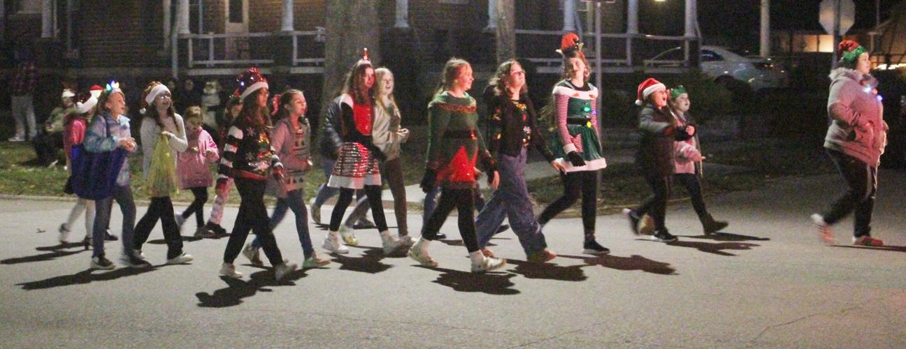 Covington presents Christmas Parade newsbug.info