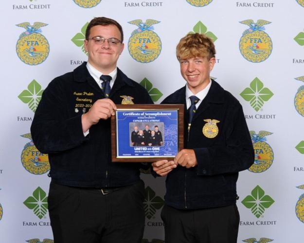 Cissna Park members recognized at FFA State Convention News newsbug.info