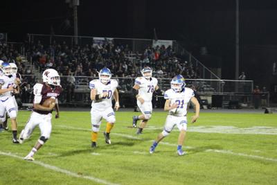 Area Teams Play Last Game Of High School Football S Regular Season