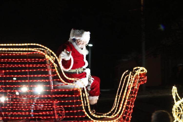 Covington presents Christmas Parade newsbug.info