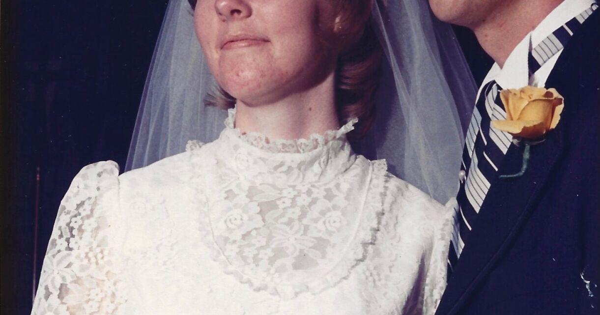 Card shower set to honor Daniel, Kate Molter's 50th wedding anniversary - Vimarsana News