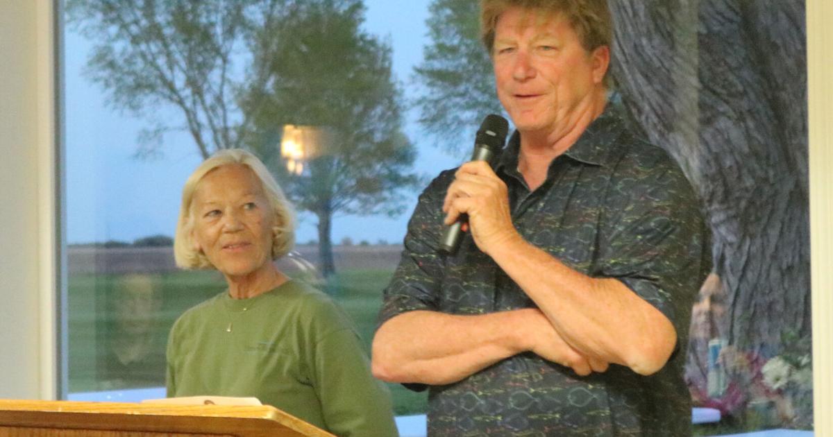 Bill Nutter named Citizen of the Year; Bonita Schroeder earns Lifetime ...