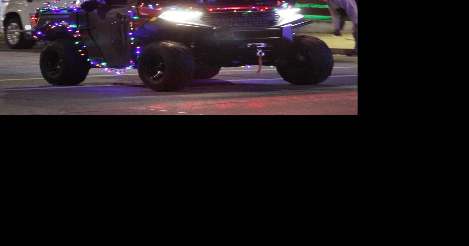 PHOTO GALLERY 2023 Williamsport Christmas Parade Photos newsbug.info