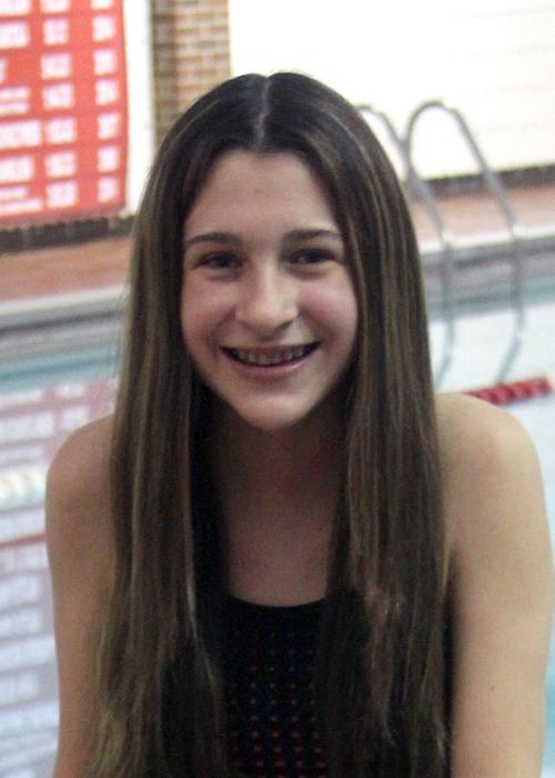 Alysse Niewoehner smile