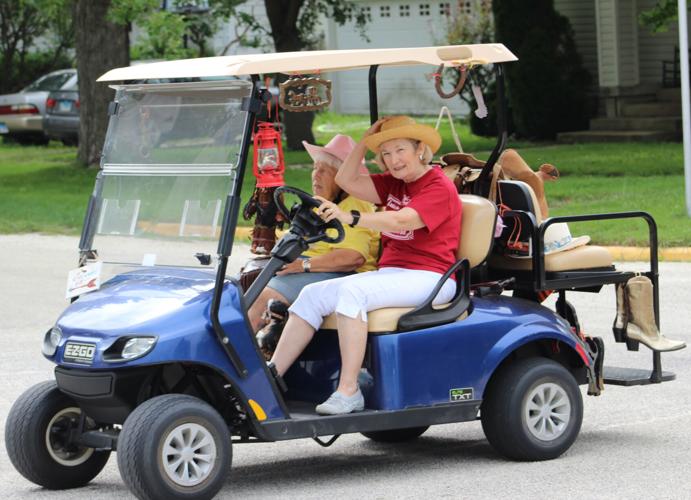 PHOTO GALLERY 2023 Ashkum Parade Photos newsbug.info