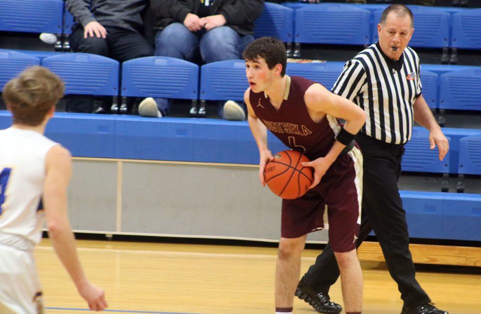 Warriors' season comes to and end in Paxton Basketball newsbug.info