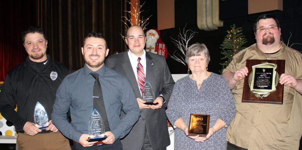 Douglas named Hoopeston Police Officer of the Year News newsbug.info