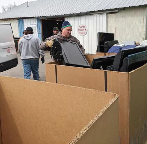Jasper County electronics recycling takes in tons of items News