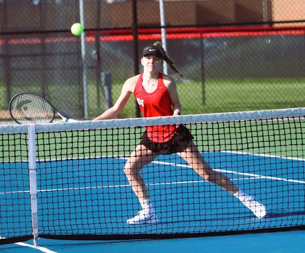 KVHS girls' tennis nets win over NCC foe Lowell | Sports | newsbug.info