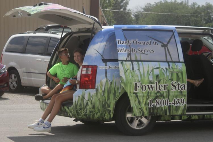 Community gathers at 51st annual Earl Park Fall Festival News newsbug.info