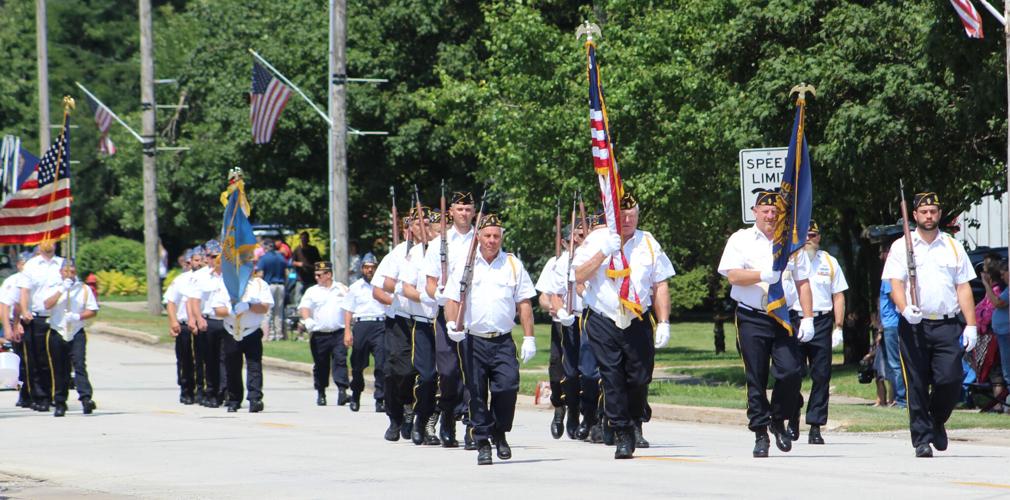 Cissna Park presents annual Old Settlers Reunion Parade newsbug.info