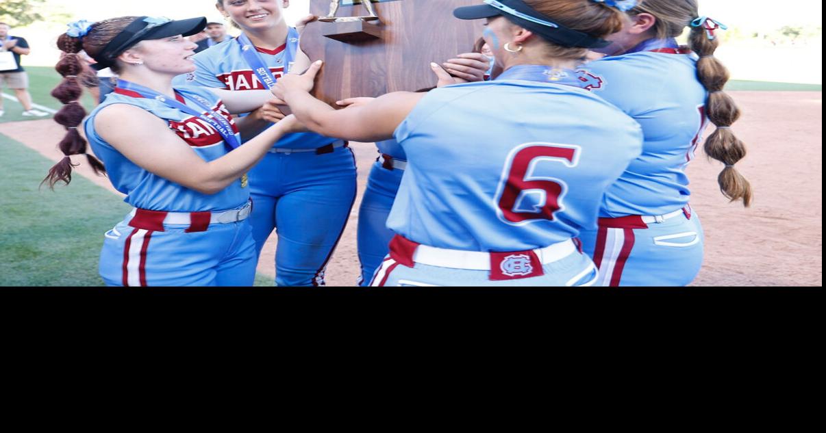 Hanover Central softball team wins state championship
