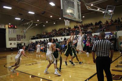 Castonguay S Return Propels Watseka Victory Over Mac Iroquois