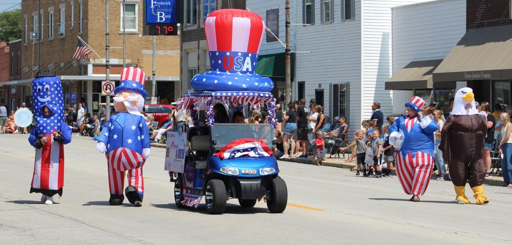 Area residents turn out for annual Old Settlers Parade newsbug.info
