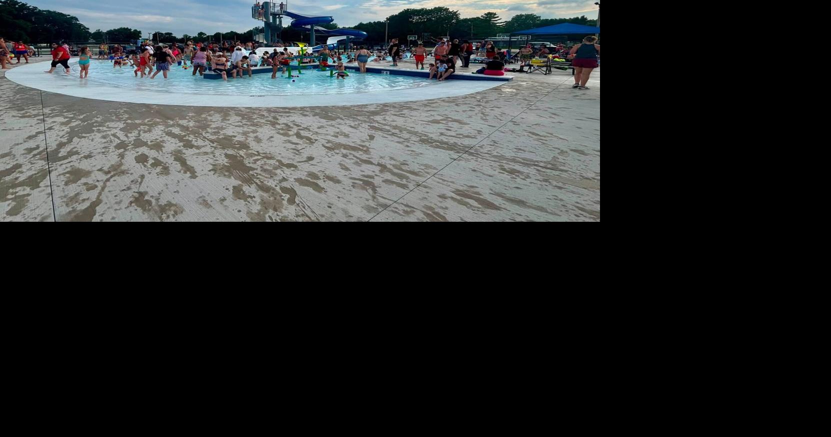 Warren County Public Pool hosts grand opening
