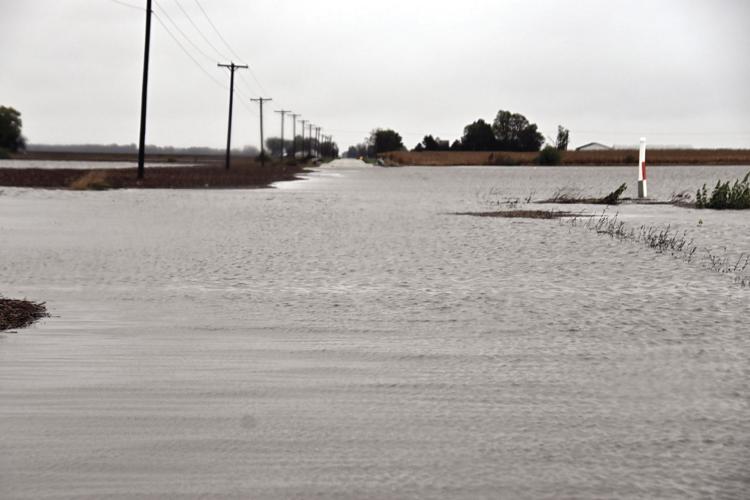 Severe weather causes flooding in Cissna Park Photos newsbug.info