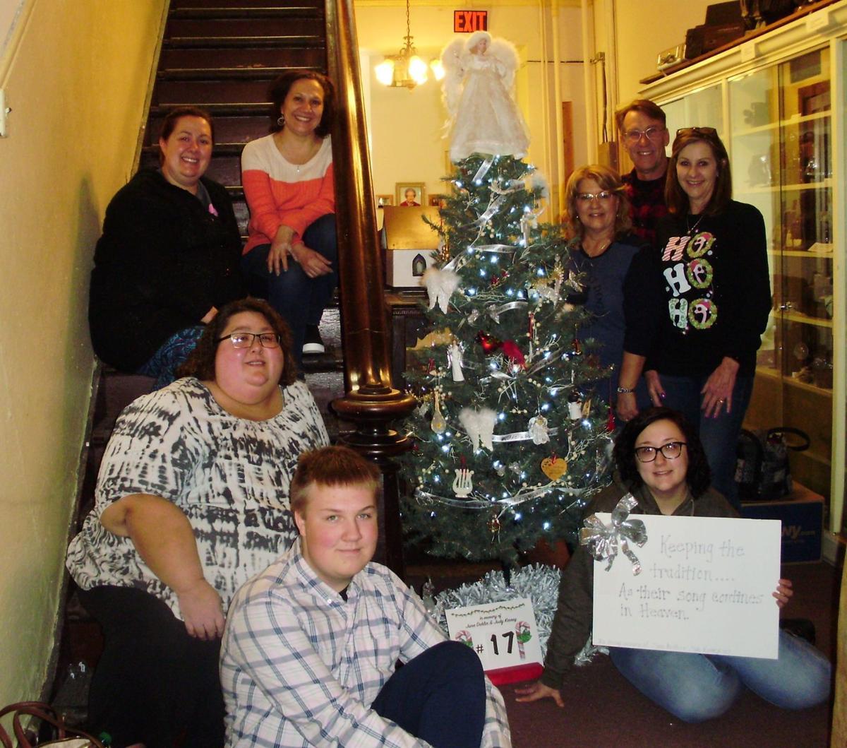 Family Carries On The Tradition Of Tree Decorating Iroquois