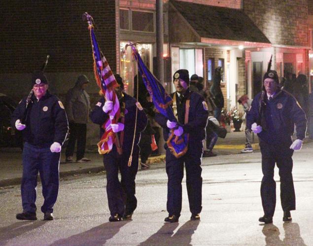 Milford presents Christmas Parade newsbug.info