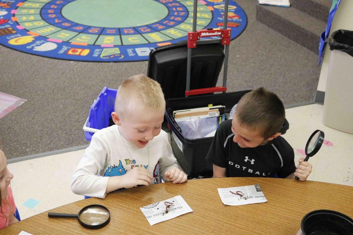 Goodland Head Start learns about worms and composting Newton County Enterprise newsbug.info