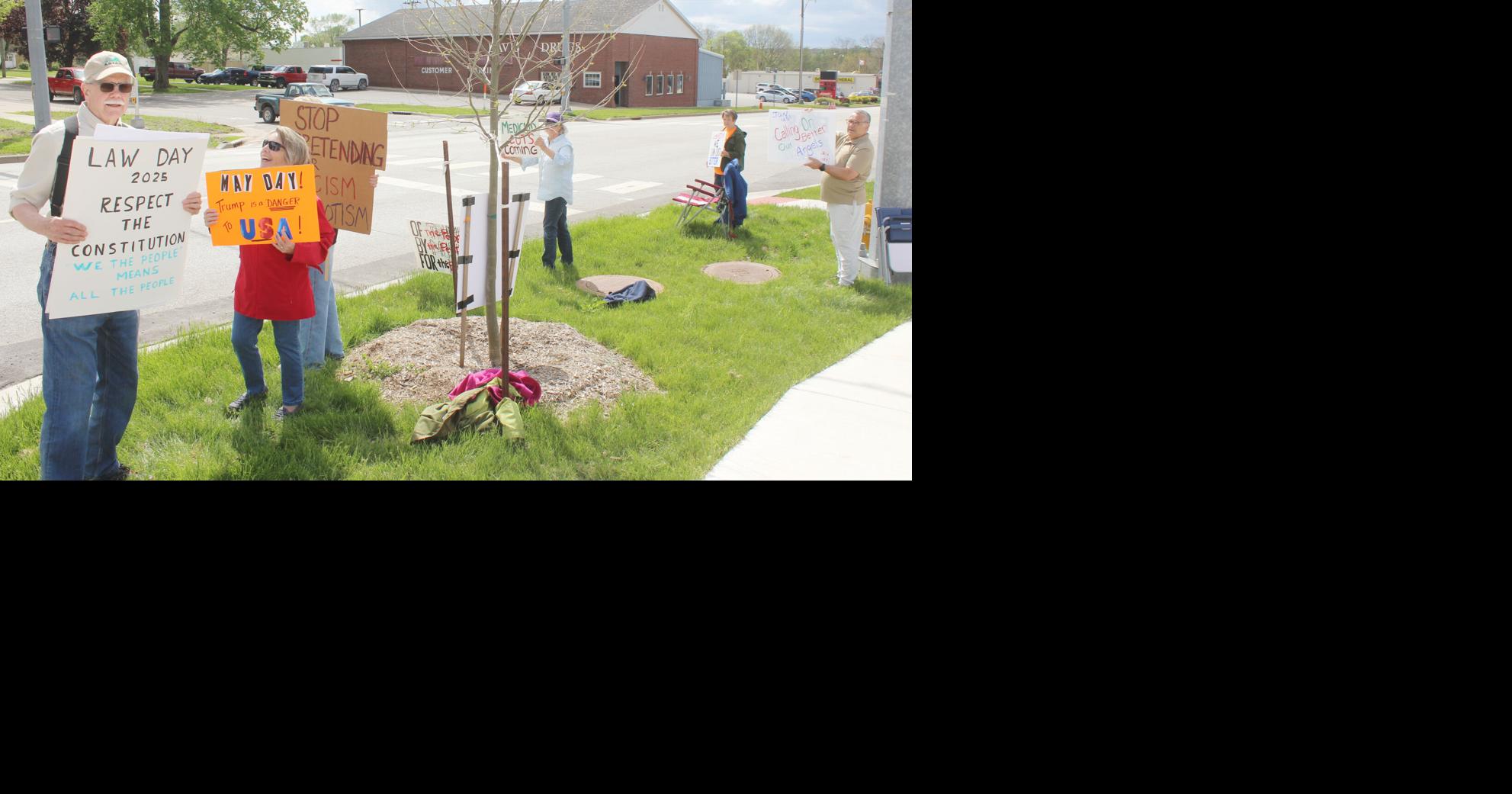Protesters gather in Attica | News | newsbug.info