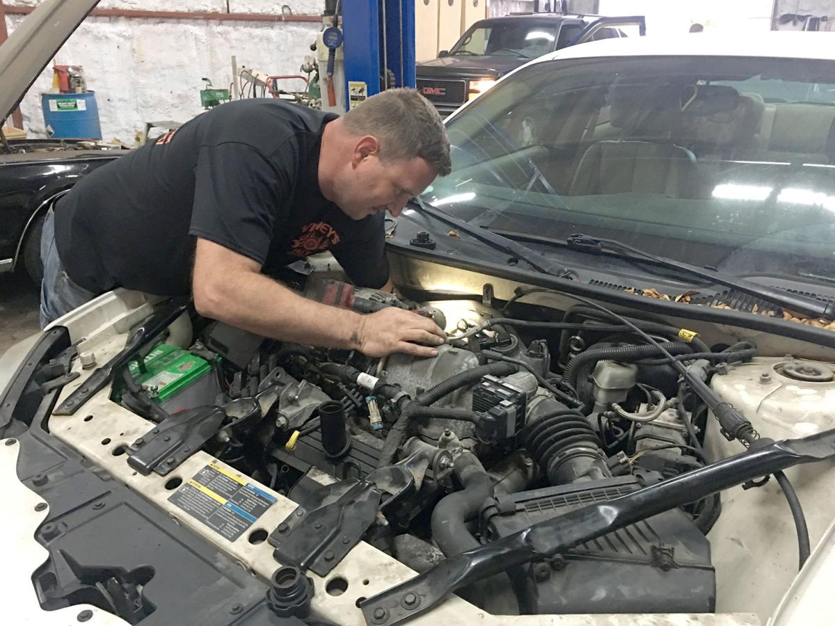 Down To Business With Viney S Auto Diagnostics Repair Monticello Herald Journal Newsbug Info