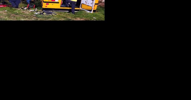 Bus slams into semi-trailer on I-65; driver pinned inside bus for hours - Vimarsana News