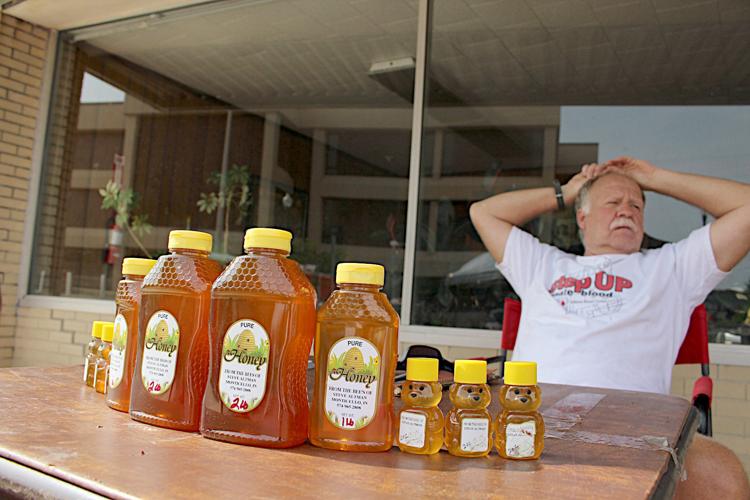 SNAPSHOTS Monticello Farmers Market Photos newsbug.info