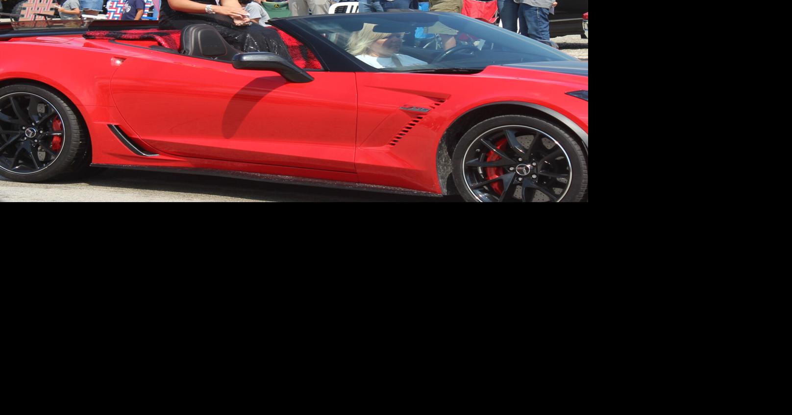 Cissna Park presents annual Old Settlers Reunion Parade newsbug.info