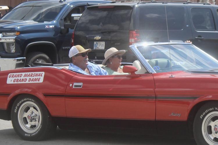 Community gathers at 51st annual Earl Park Fall Festival News