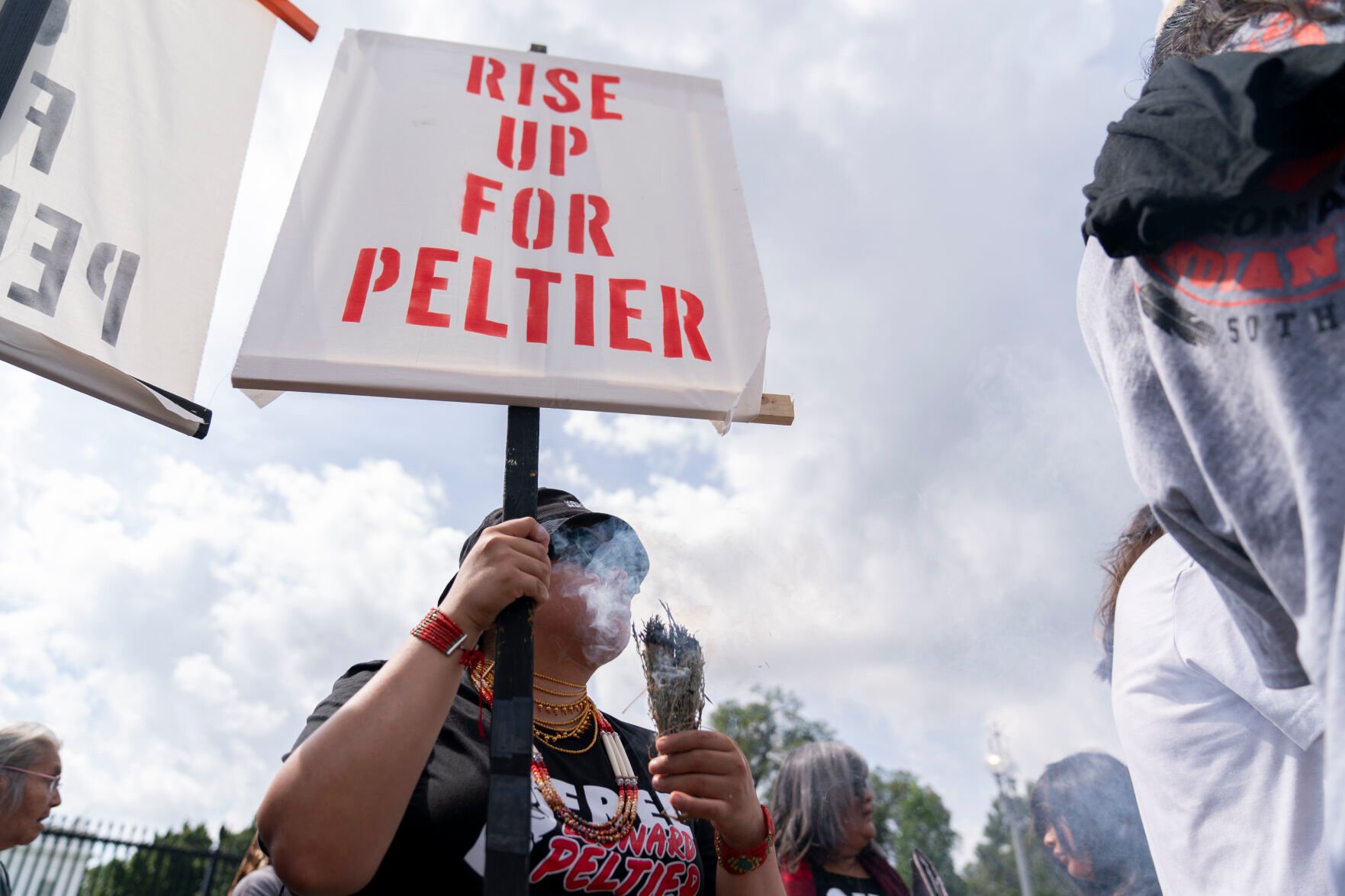 79-year-old Leonard Peltier Denied Parole Despite Supporters' Efforts ...