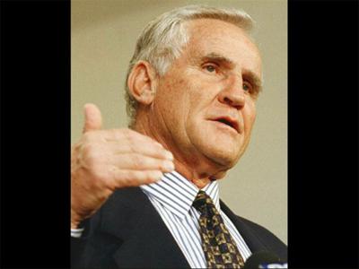 Miami Dolphins say Don Shula, winningest coach in pro football history, has  died at age 90