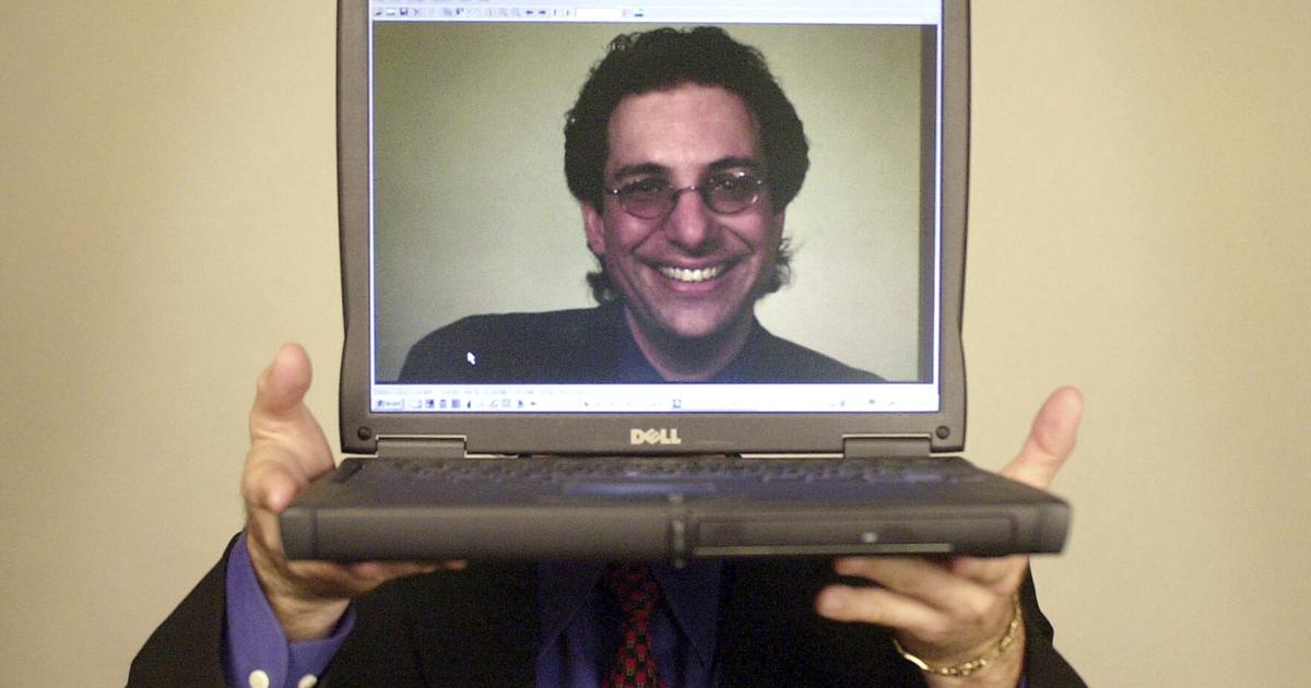 Kevin Mitnick phone phreaking hacker has passed away at the age of 59 | News