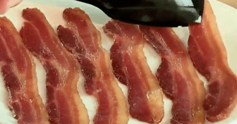 Illinois to celebrate inaugural Bacon Day with BLT sandwiches at State ...