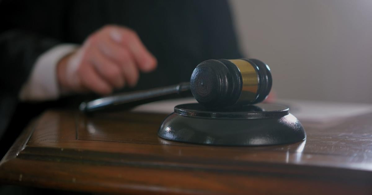Stabbing suspect pleads guilty, sentenced to 5 years