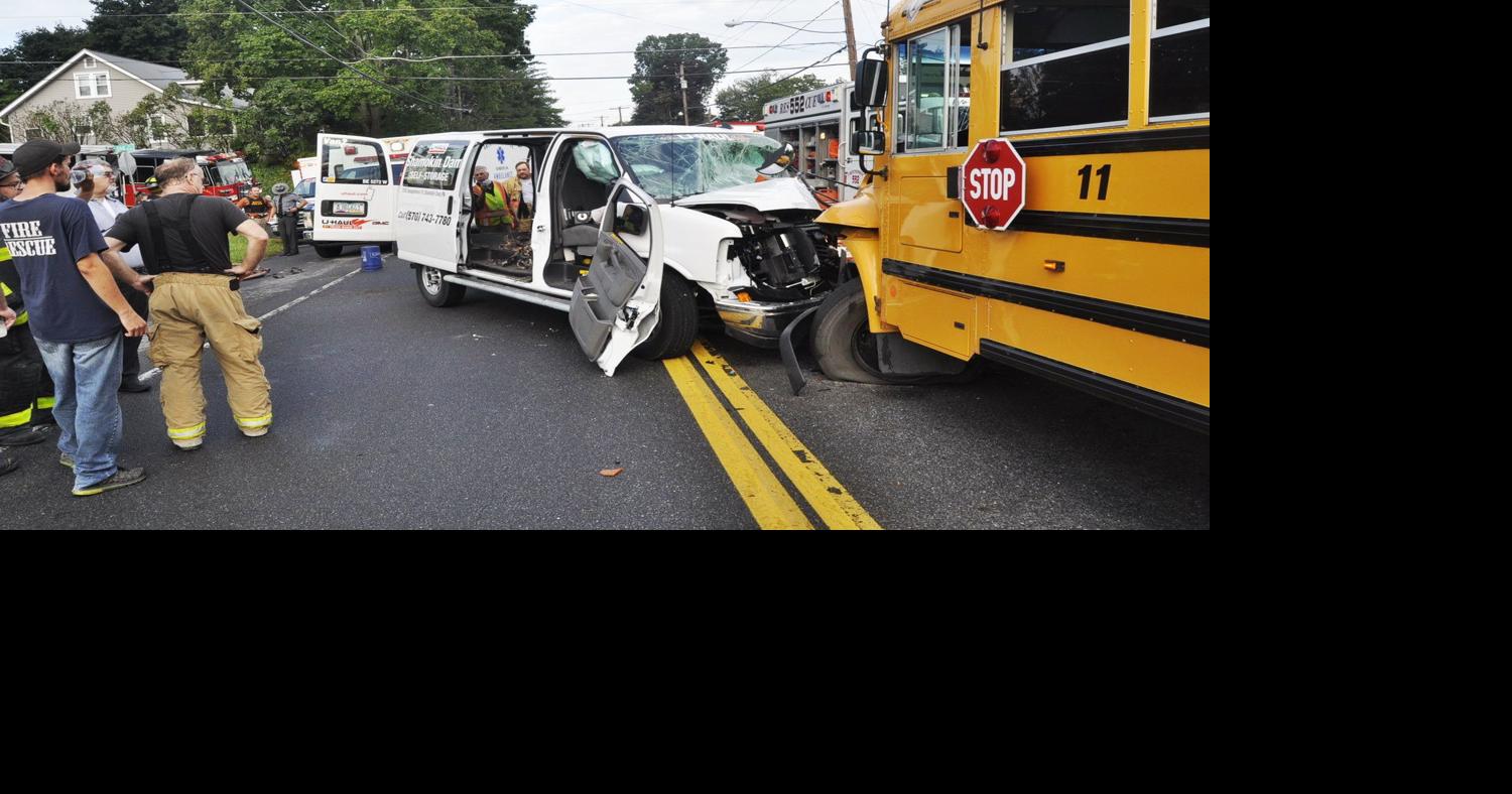 Utility van hits school bus, students OK | Local | newsitem.com