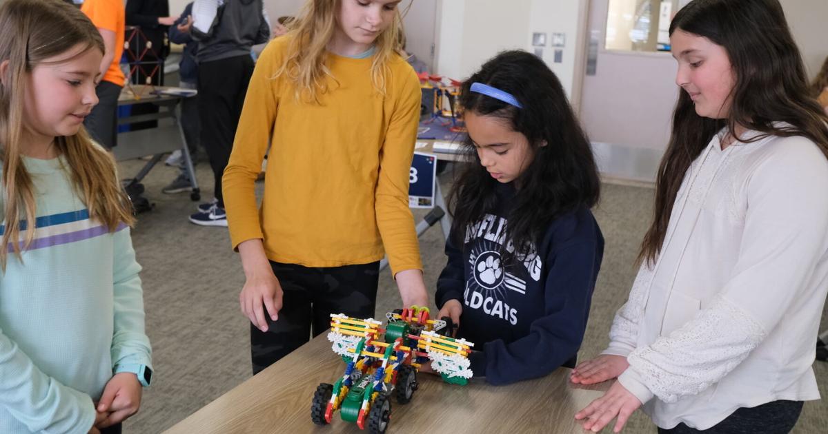 Csiu CSIU holds 10th annual K'Nex STEM Design Challenge | Local | newsitem.com