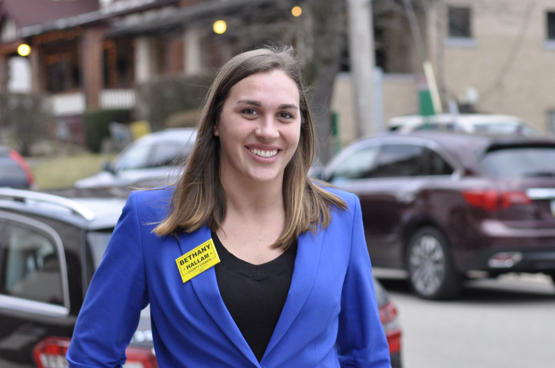 A political hot potato for battle state's Dems: Party officials who praise Trump
