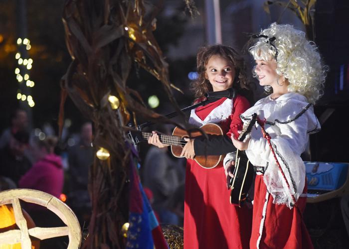 Shamokin Halloween parade