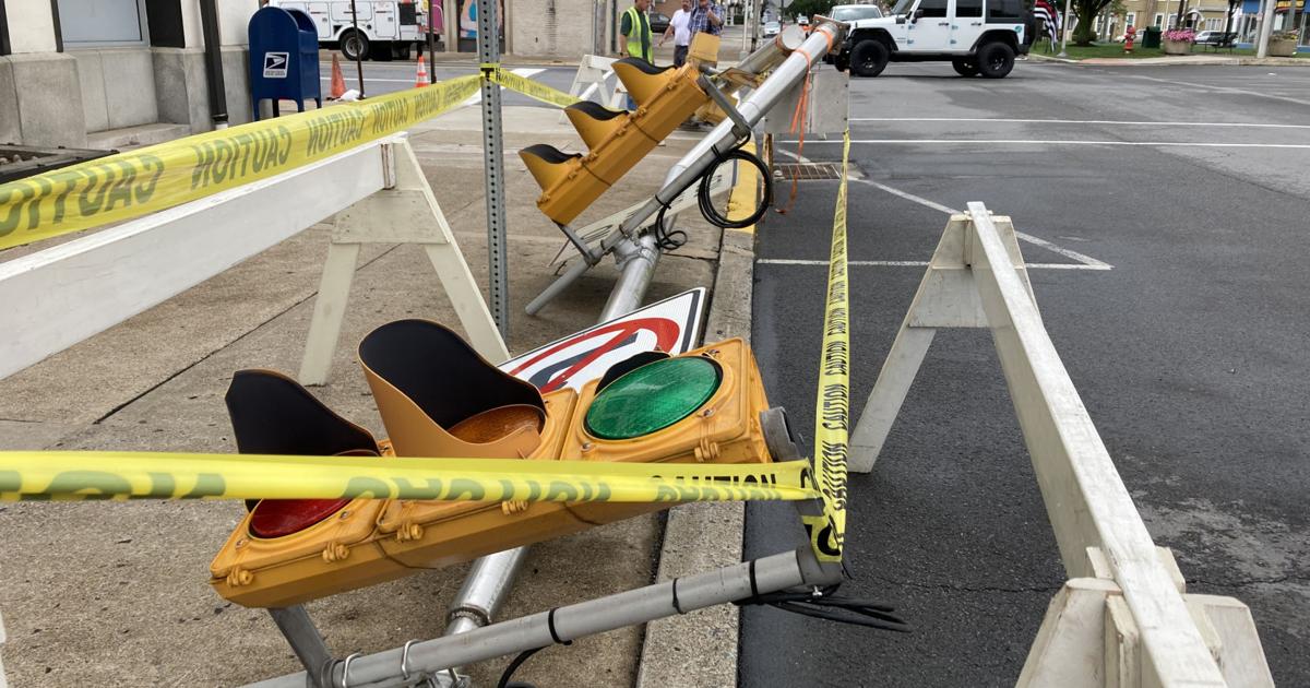 Temporary stop signs in place at busy city intersection | Local ...