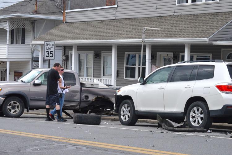 Driver transported to GMC following chainreaction collision in