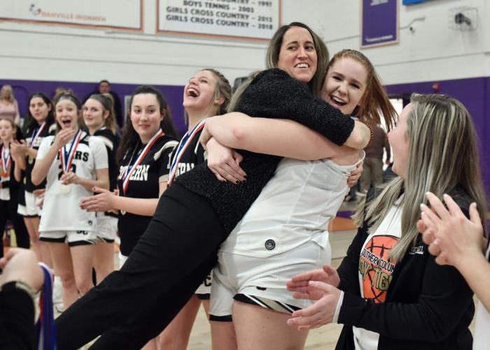 H.S. Girls Basketball SCA rolls into state tournament with District 4