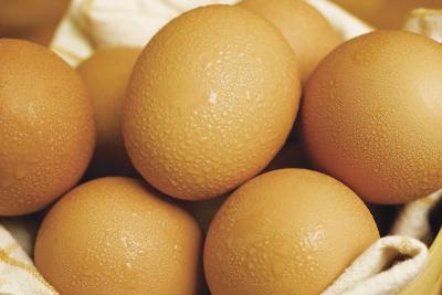 yes, there is an art to the perfectly peeled egg