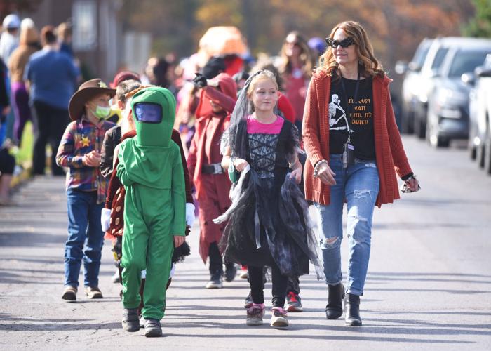 SAES holds annual Halloween parade